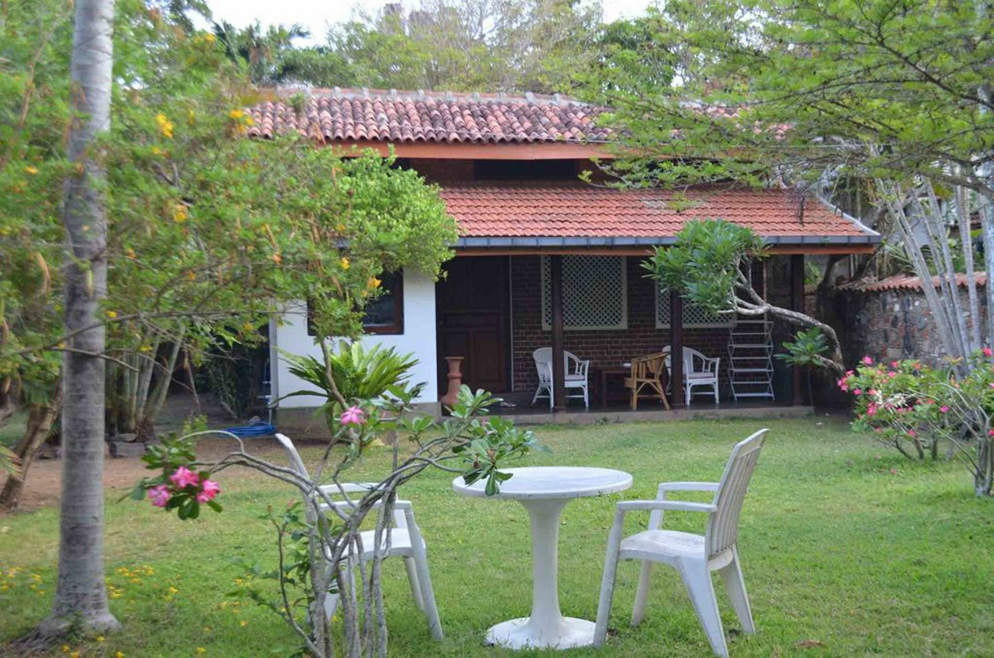 Cottage Garden Bungalows Moratuwa Eksteriør billede